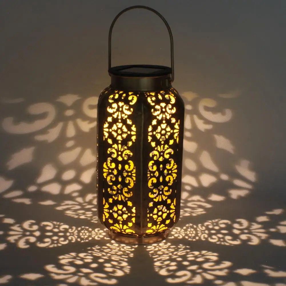 Outdoor Lighting Solar LED Hanging Lights Retro Hex Hollowed-out Waterproof Lantern Decoration Lamps For Garden Courtyard
Outdoor Lighting Solar LED Hanging Lights Retro Hex Hollowed-out Waterproof Lantern Decoration Lamps For Garden Courtyard