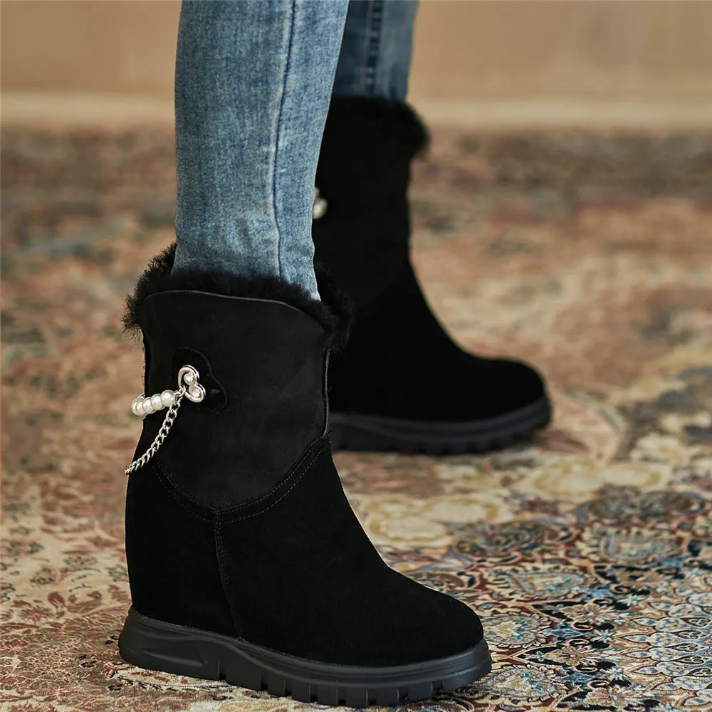 Winter Platform Pumps Shoes Women Genuine Leather Wedges High Heel Snow Boots Female Round Toe Fashion Sneakers Casual Shoes
Winter Platform Pumps Shoes Women Genuine Leather Wedges High Heel Snow Boots Female Round Toe Fashion Sneakers Casual Shoes