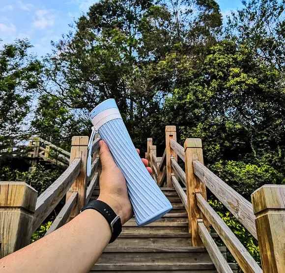 Silicone collapsible water cup creative sports water cup office car portable outdoor kettle
Silicone collapsible water cup creative sports water cup office car portable outdoor kettle