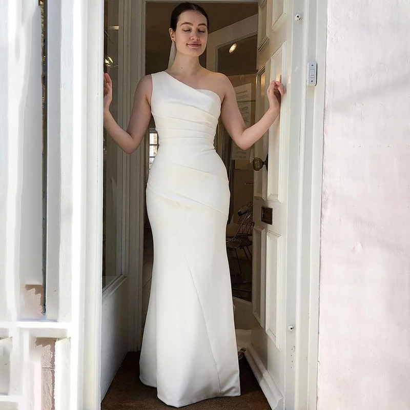 Simple One Shoulder Pleats Zipper Mermaid Satin Wedding Dress Bridal Gowns Vestido De Noiva
Simple One Shoulder Pleats Zipper Mermaid Satin Wedding Dress Bridal Gowns Vestido De Noiva