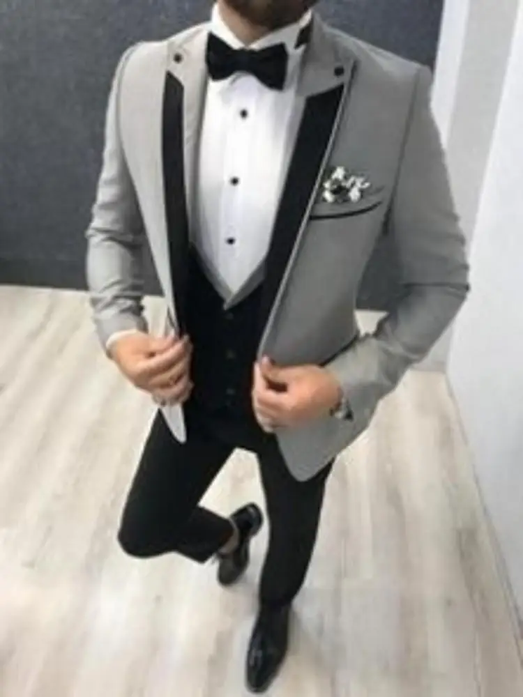 New Design One Button Grey Groom Tuxedos Peak Lapel Groomsmen Mens Wedding Prom Suits (Jacket+Pants+Vest+Tie) NO:500
New Design One Button Grey Groom Tuxedos Peak Lapel Groomsmen Mens Wedding Prom Suits (Jacket+Pants+Vest+Tie) NO:500