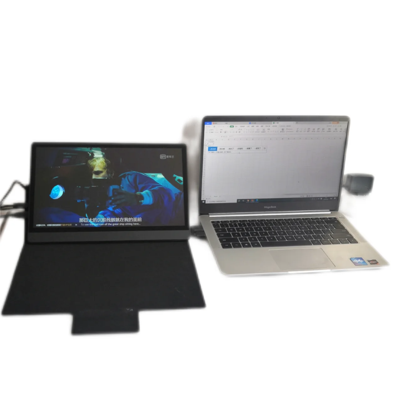 Экран портативный 13,3 дюйма 3200*1800 3K IPS USB Type C HDMI-совместимый бизнес разделенный ноутбук вторичное расширение монитор для PS4
Экран портативный 13,3 дюйма 3200*1800 3K IPS USB Type C HDMI-совместимый бизнес разделенный ноутбук вторичное расширение монитор для PS4