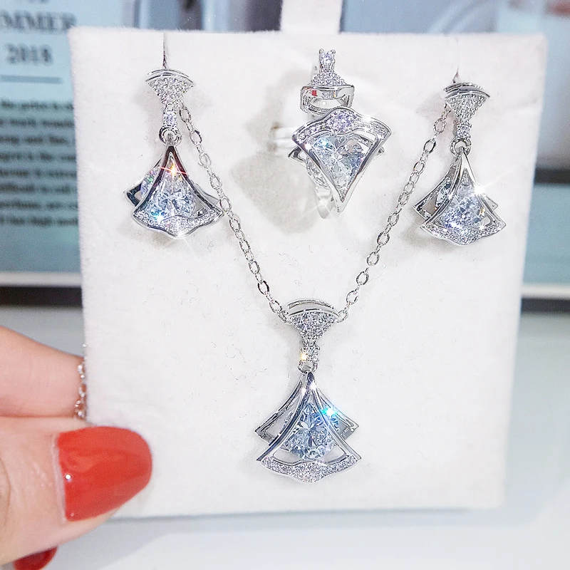 Cute Simple Geometric Sector Jewelry Set Rings Silver Color Necklace for Women Dazzling Clear Zircon Stone Earrings
Cute Simple Geometric Sector Jewelry Set Rings Silver Color Necklace for Women Dazzling Clear Zircon Stone Earrings