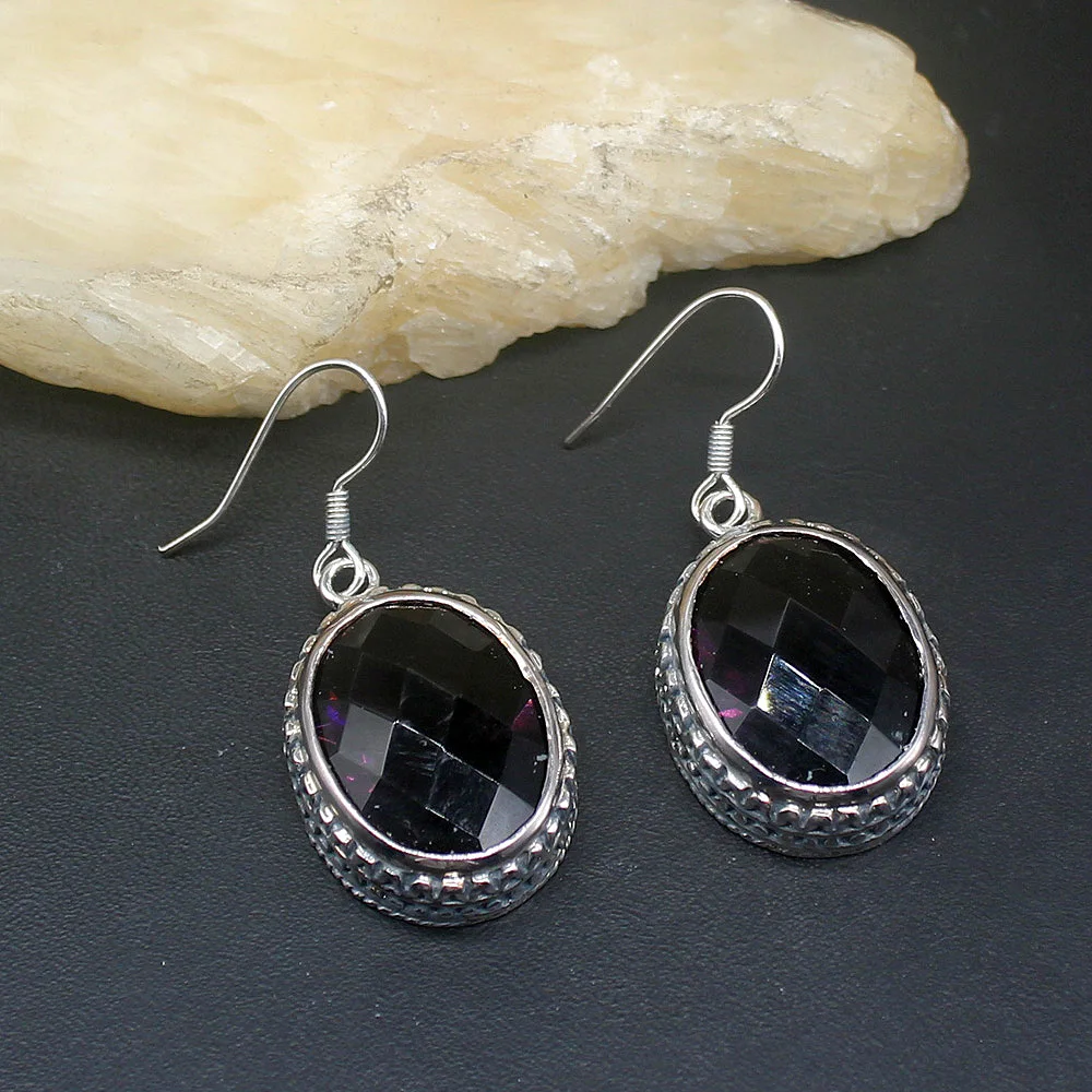 Hermosa Vintage Faceted Purple Amethyst Genuine 925 Silver Dangle Drop Hook Earrings Jewelry Gifts for Women Girls 20214146
Hermosa Vintage Faceted Purple Amethyst Genuine 925 Silver Dangle Drop Hook Earrings Jewelry Gifts for Women Girls 20214146