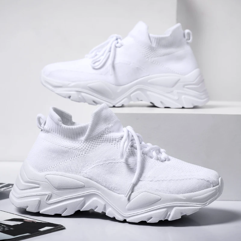 Men Sports Casual Shoes Breathable Non-Slip Couple High-Top Men Sneakers Lightweight Running Shoes Jogging Women Tênis Femininos
Men Sports Casual Shoes Breathable Non-Slip Couple High-Top Men Sneakers Lightweight Running Shoes Jogging Women Tênis Femininos