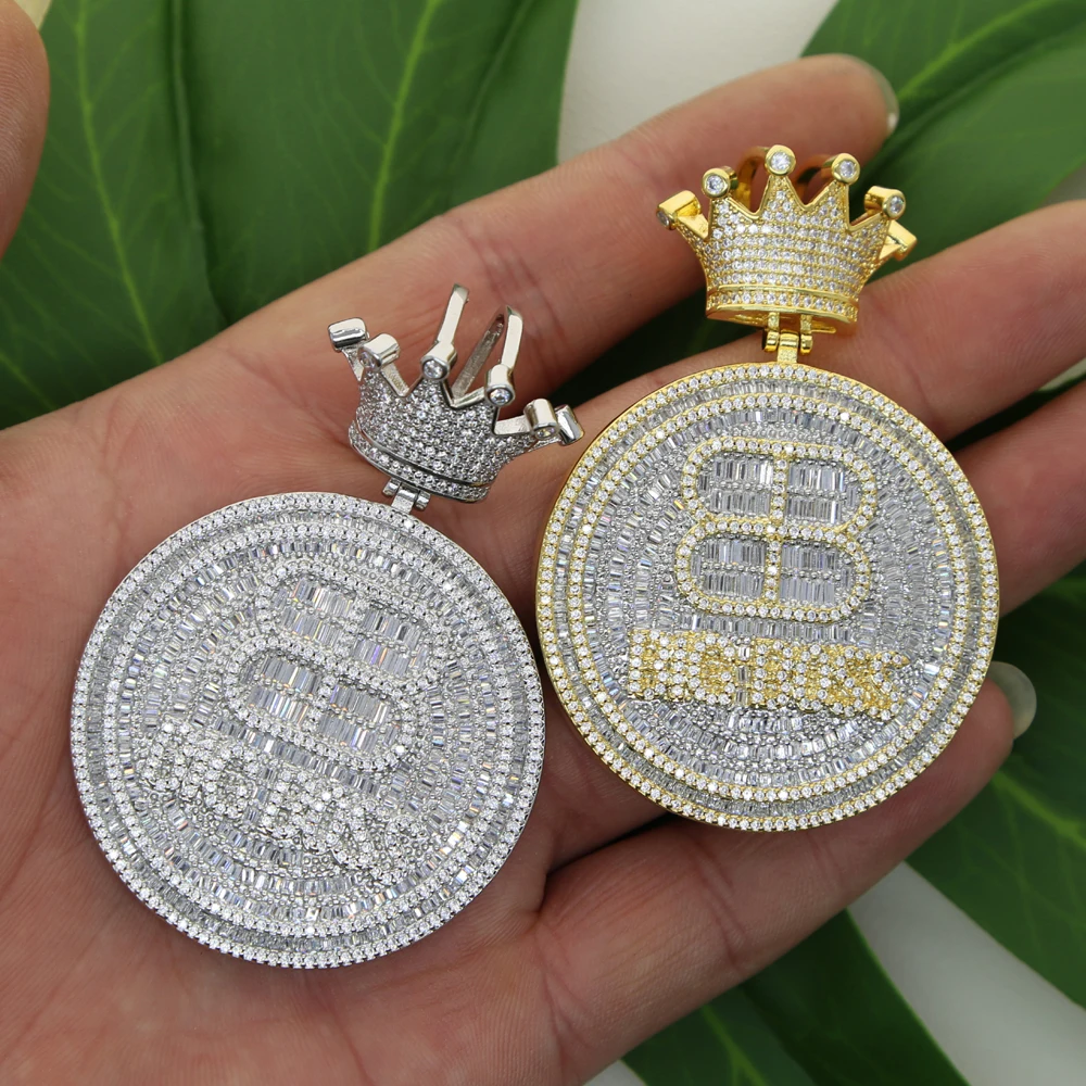 2024 NEW Fashion Iced Out Bling 5A Cubic Zircon Paved Hip Hop Men's Charms Round Crown Big Letter Pendant Necklaces Jewelry 2024
2024 NEW Fashion Iced Out Bling 5A Cubic Zircon Paved Hip Hop Men's Charms Round Crown Big Letter Pendant Necklaces Jewelry 2024