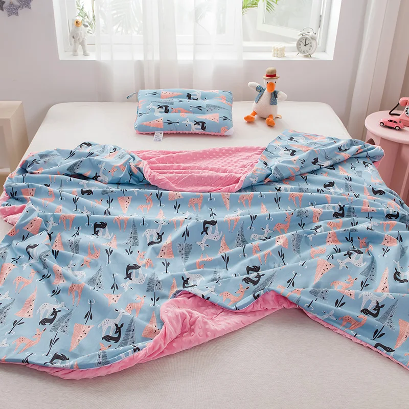 Cartoon Printed Children's Blanket Cotton Flannel Zipper Quilt Cover Comforting Skin-friendly Blanket Bedspread on the Bed
Cartoon Printed Children's Blanket Cotton Flannel Zipper Quilt Cover Comforting Skin-friendly Blanket Bedspread on the Bed
