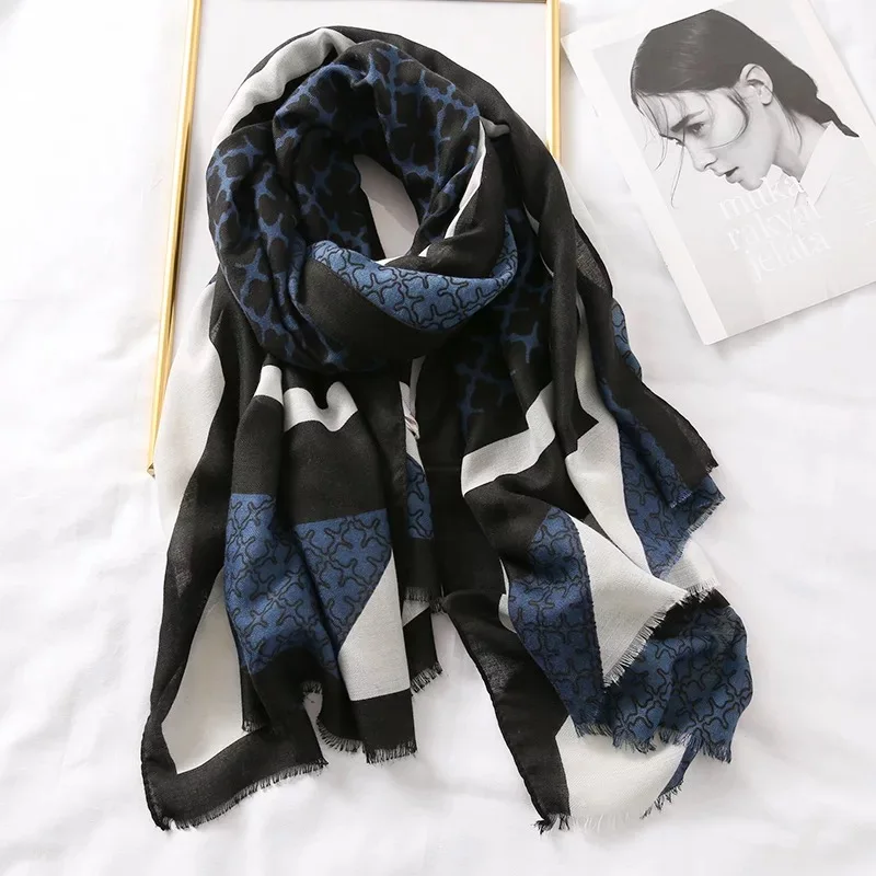 2023 fashion 180*90cm Autumn winter women silk beach quality shawl Linen cotton lady fashion scarves Popular wrap hijab muffler
2023 fashion 180*90cm Autumn winter women silk beach quality shawl Linen cotton lady fashion scarves Popular wrap hijab muffler