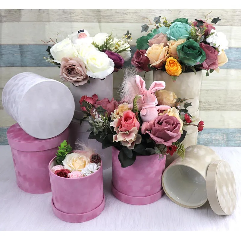 3 Piece Set Round Velvet Box Gift Decor Packaging Flower Bouquet Box Valentine's Day Gifts Florist Packing Boxes
3 Piece Set Round Velvet Box Gift Decor Packaging Flower Bouquet Box Valentine's Day Gifts Florist Packing Boxes