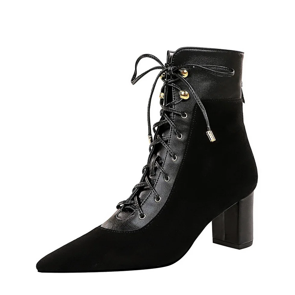 Black Flock Boots Women Pointed Toe Thick Heels Winter Lace Up Cross Strapping Ankle Boots Ladies
Black Flock Boots Women Pointed Toe Thick Heels Winter Lace Up Cross Strapping Ankle Boots Ladies
