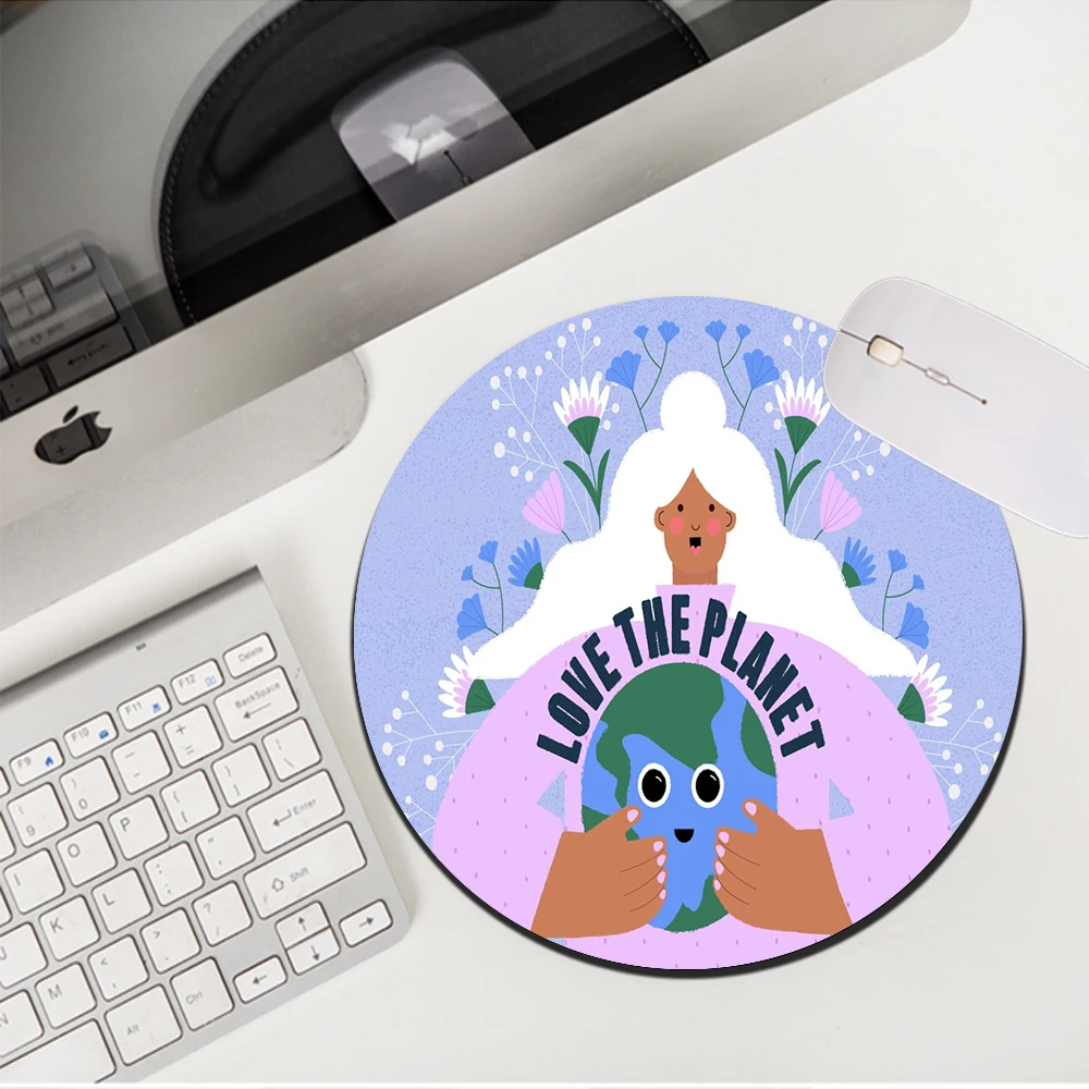 MRGLZY 20X20/22X22CM Drop Shipping Creative Kawaii Girl Small Mouse Pad MousePads Rubber PC Gaming Accessories Desk Mat Carpets
MRGLZY 20X20/22X22CM Drop Shipping Creative Kawaii Girl Small Mouse Pad MousePads Rubber PC Gaming Accessories Desk Mat Carpets