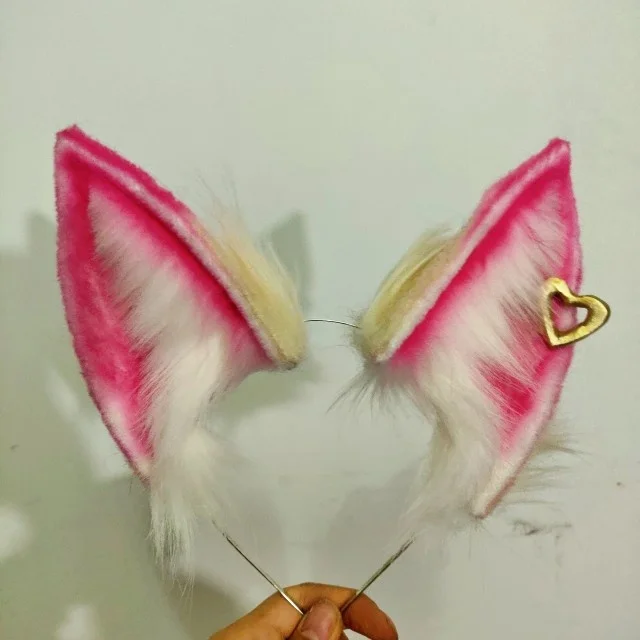 Ручная работа Ahri Fox Ear Косплей Опора Плюшевая розовая заколка для волос LOL Крутая повязка на голову с ушками
Ручная работа Ahri Fox Ear Косплей Опора Плюшевая розовая заколка для волос LOL Крутая повязка на голову с ушками