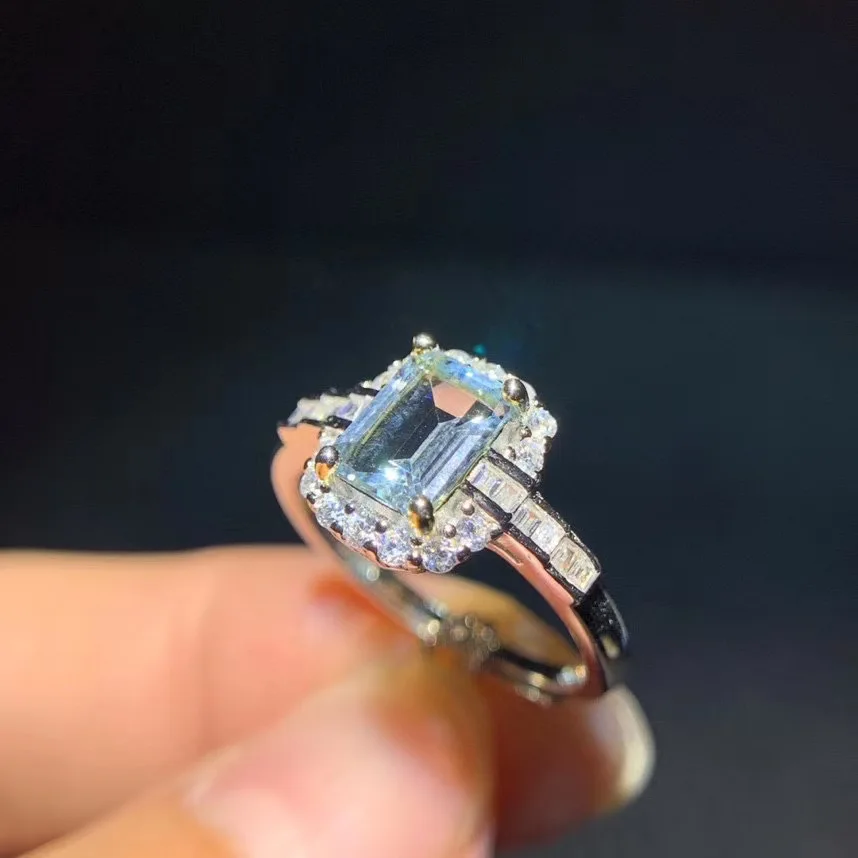 Natural and Real Aquamarine ring 925 sterling silver Fine jewelry For men or women Aquamarine ring
Natural and Real Aquamarine ring 925 sterling silver Fine jewelry For men or women Aquamarine ring