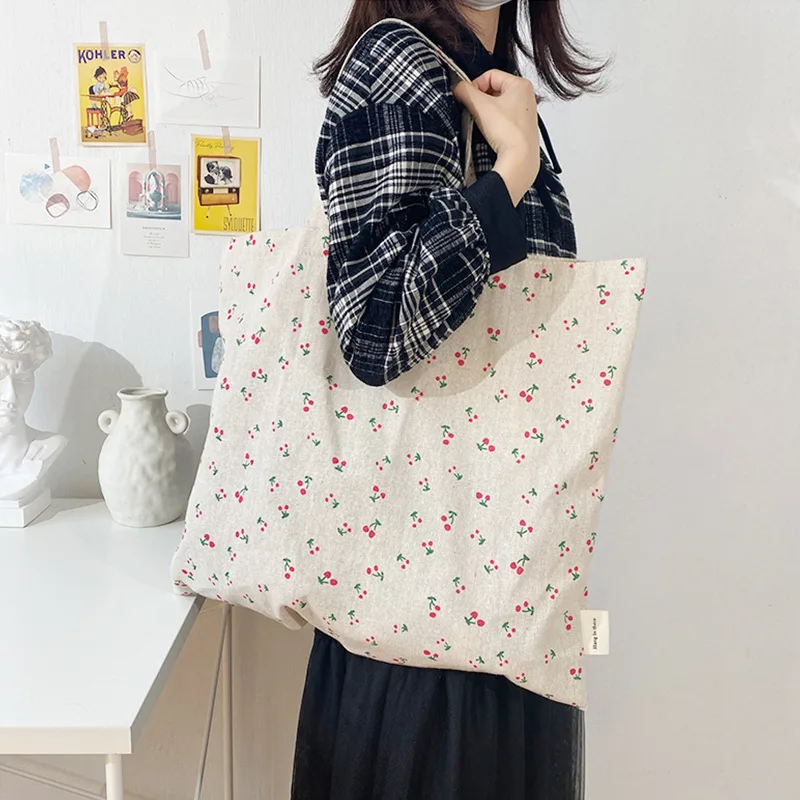 Canvas Bag Shopping Bag Fashion Cherry Print Cotton Hemp Large Capacity All-match Reusable Bags Korean Simple Style Small Fresh
Canvas Bag Shopping Bag Fashion Cherry Print Cotton Hemp Large Capacity All-match Reusable Bags Korean Simple Style Small Fresh