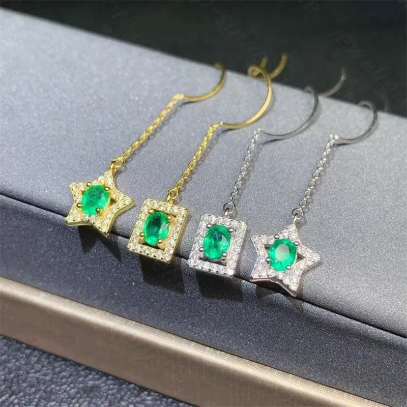 New Natural Emerald Earrings 925 Silver Lady Earrings Fashionable Elegant Simple and Generous Design Temperament Earrings
New Natural Emerald Earrings 925 Silver Lady Earrings Fashionable Elegant Simple and Generous Design Temperament Earrings