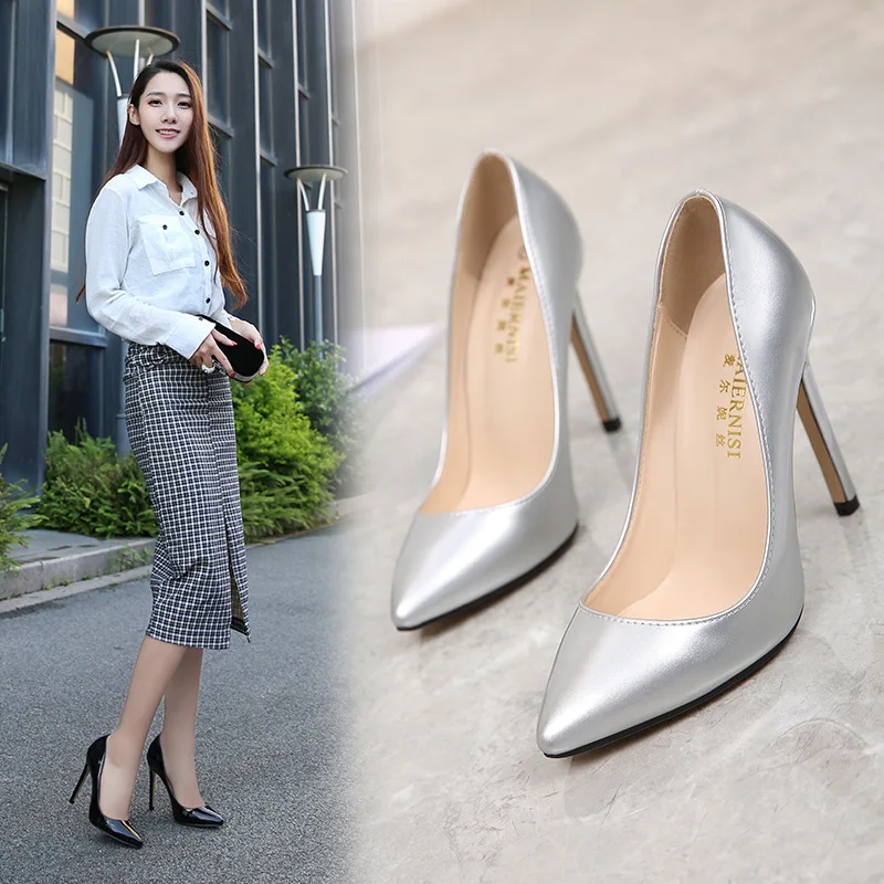 2020 Luxury Women Shoes Sexy Pumps Wedding Super High Heels 11cm Pumps Woman Dress Shoes Elegant High Quality Plus Size 35-46
2020 Luxury Women Shoes Sexy Pumps Wedding Super High Heels 11cm Pumps Woman Dress Shoes Elegant High Quality Plus Size 35-46