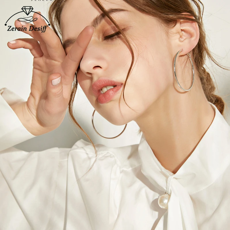 2021 New S925 Silver Needle Big Circle Earrings Personality Round Earrings Circle Circle Ring Valentine's Day Gift
2021 New S925 Silver Needle Big Circle Earrings Personality Round Earrings Circle Circle Ring Valentine's Day Gift