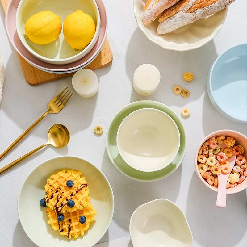 Solid Color Ceramic Bowl Irregular Flower Shape Colorful Ceramic Bowl Thickened Anti-Scalding Bowl Big Spoon Household Tableware
Solid Color Ceramic Bowl Irregular Flower Shape Colorful Ceramic Bowl Thickened Anti-Scalding Bowl Big Spoon Household Tableware