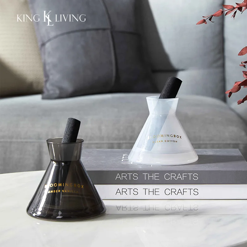 Digao modern simple home decoration aromatherapy ornaments interior room bedroom living room flameless glass decoration
Digao modern simple home decoration aromatherapy ornaments interior room bedroom living room flameless glass decoration