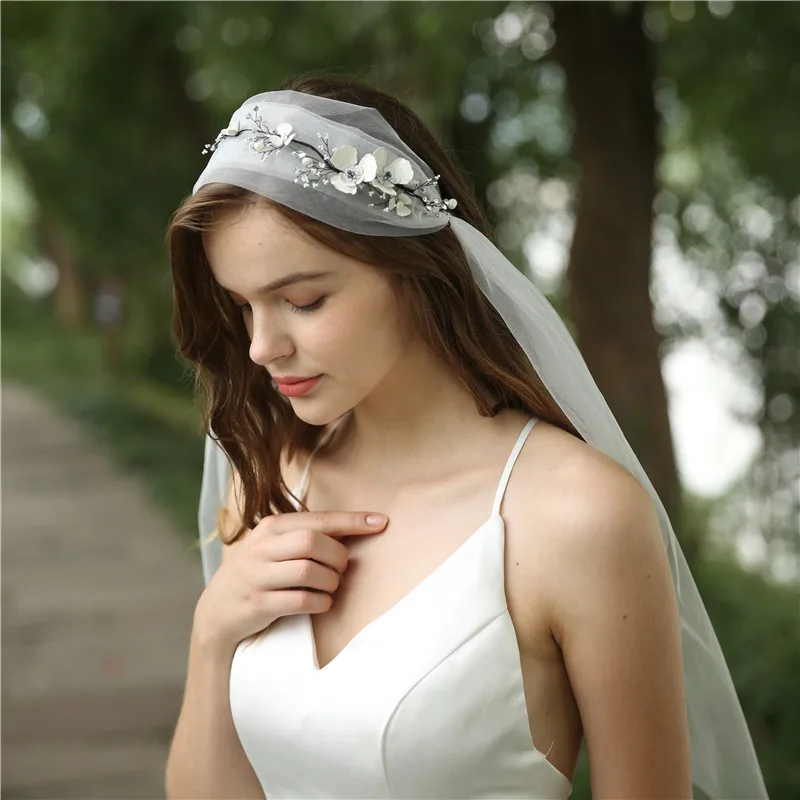 Handmade White Floral Bridal Veil Fashion Pearls Wedding Jewelry Party Prom Headwear Women Hair Accessories
Handmade White Floral Bridal Veil Fashion Pearls Wedding Jewelry Party Prom Headwear Women Hair Accessories