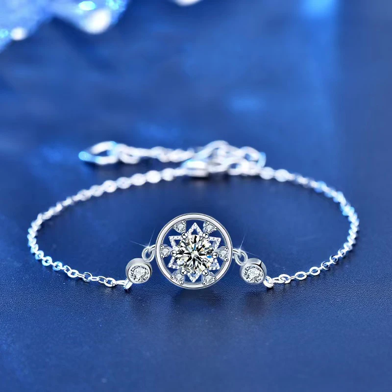 Trendy Real 0.5ct D Color Round Moissanite Stars Chain Bracelet Fine Jewelry 100% 925 Sterling Silver Women Bracelets with Gra
Trendy Real 0.5ct D Color Round Moissanite Stars Chain Bracelet Fine Jewelry 100% 925 Sterling Silver Women Bracelets with Gra