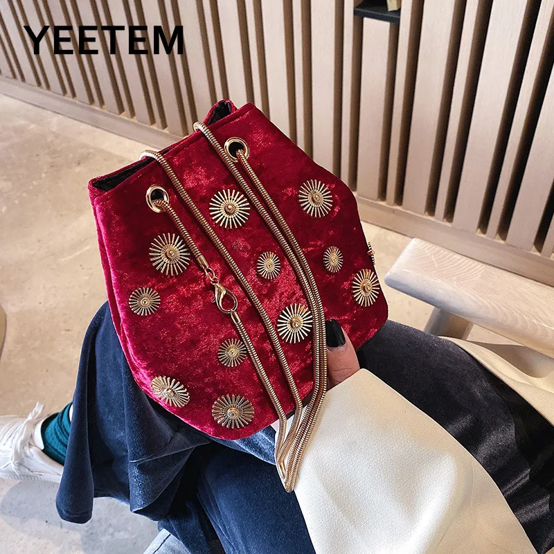 Velvet Messenger Bag Chain Small Crossbody Bags For Women Golden Velvet Luxury Handbags Women Bags Designer Shoulder Bags
Velvet Messenger Bag Chain Small Crossbody Bags For Women Golden Velvet Luxury Handbags Women Bags Designer Shoulder Bags