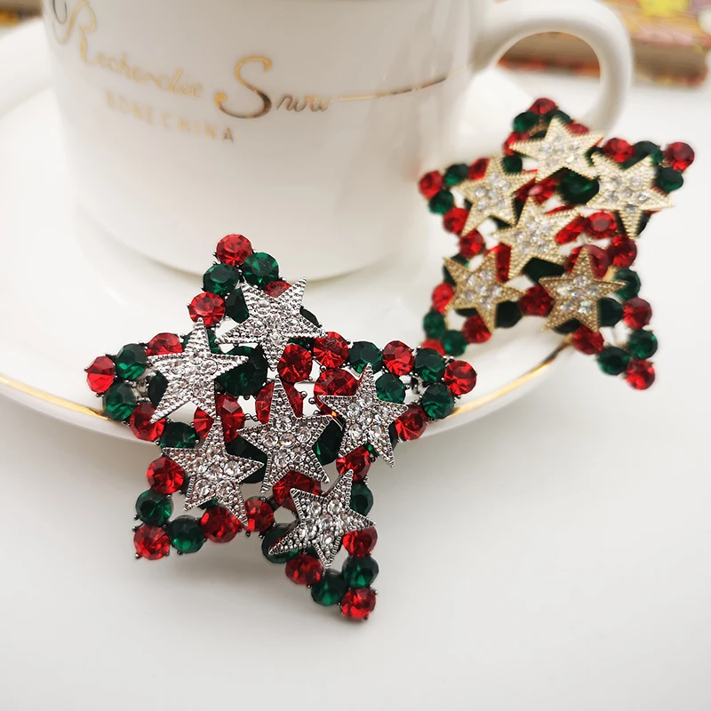 Irregular Christmas Stars Green Red Rhinestones Brooch Women Christmas Jewelry Fashion Creative Holiday Scarf Cuff Pins
Irregular Christmas Stars Green Red Rhinestones Brooch Women Christmas Jewelry Fashion Creative Holiday Scarf Cuff Pins