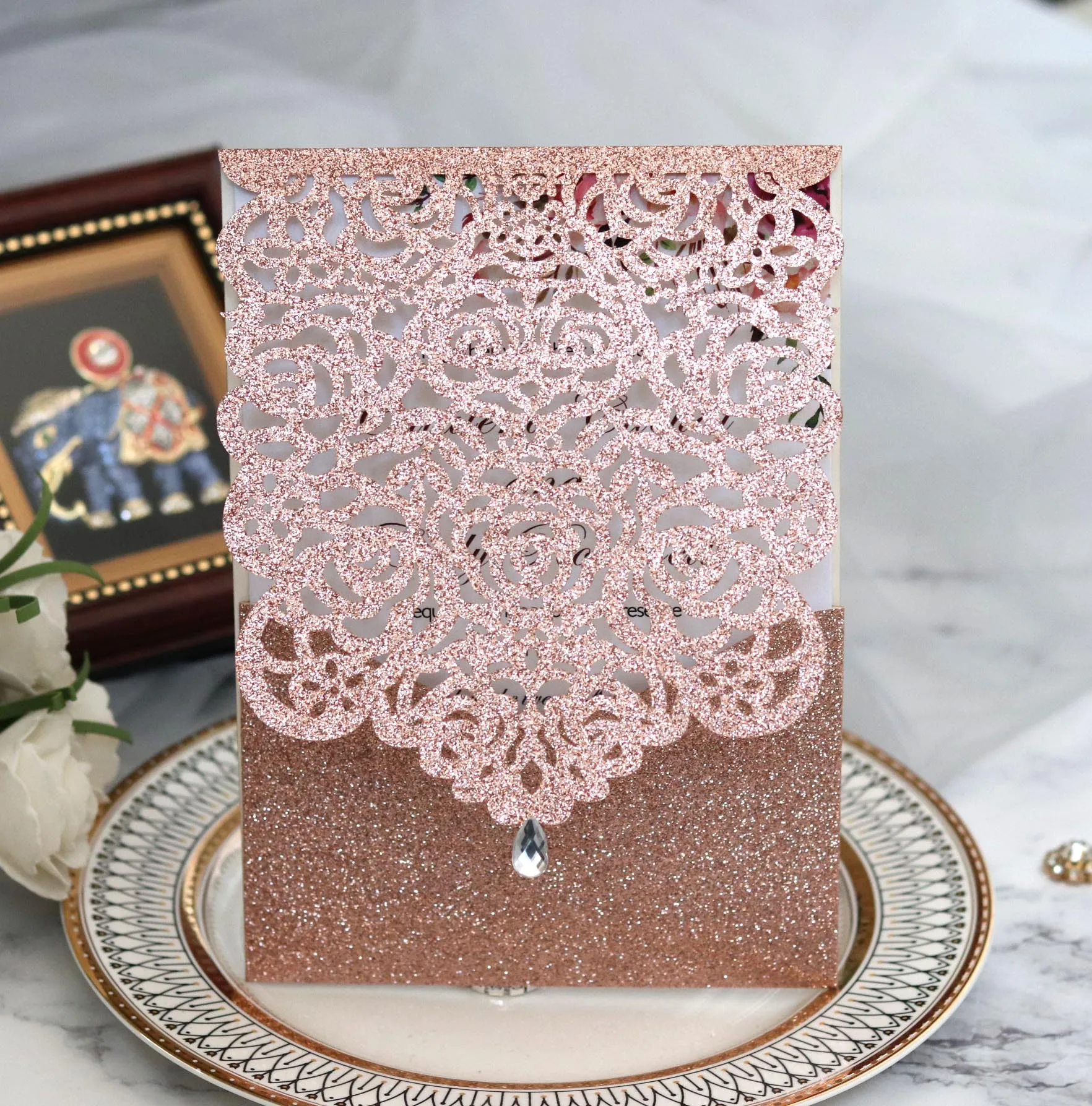Glitter Laser Cut Hollow Flowers Wedding Business Party Invitations Invited Cards Cover Pocket
Glitter Laser Cut Hollow Flowers Wedding Business Party Invitations Invited Cards Cover Pocket