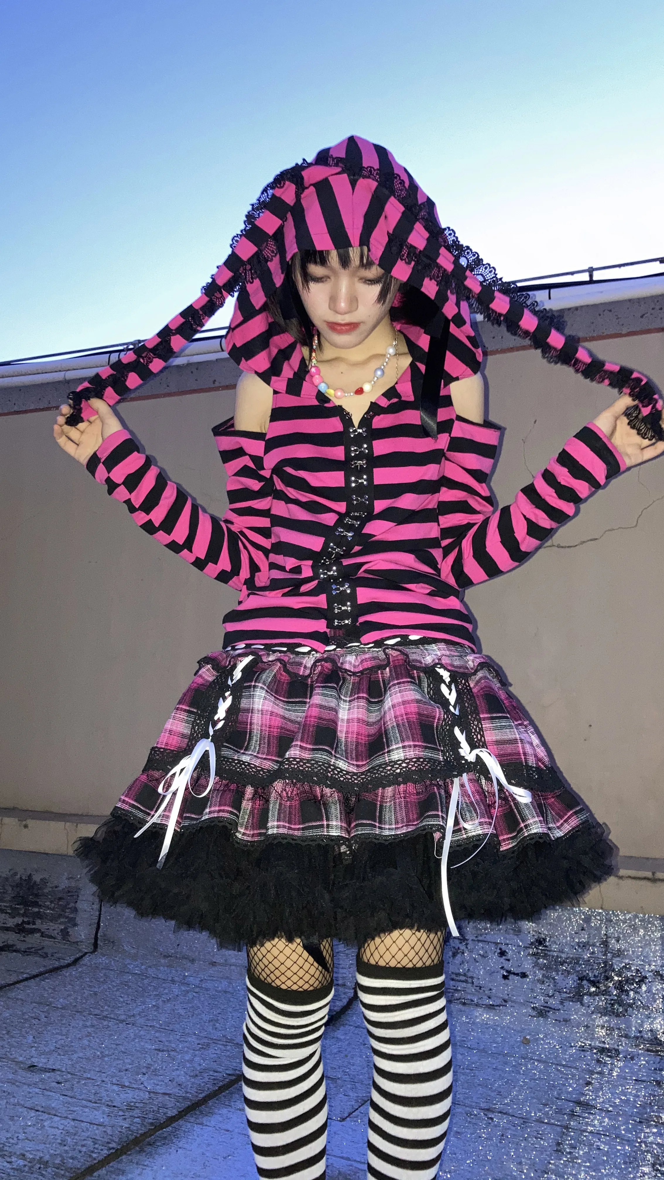 Autumn Winter Harajuku Style Girls Plaid High Waist Pleated Skirts Sweet Lolita Mini Cake Skirts Kawaii Hot Girl Suit
Autumn Winter Harajuku Style Girls Plaid High Waist Pleated Skirts Sweet Lolita Mini Cake Skirts Kawaii Hot Girl Suit