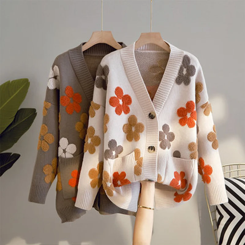 2021 Autumn Winter Women Cardigan Warm Knitted Sweater Jacket Pocket Embroidery Fashion Knit Cardigans Coat Lady Loose Sweaters
2021 Autumn Winter Women Cardigan Warm Knitted Sweater Jacket Pocket Embroidery Fashion Knit Cardigans Coat Lady Loose Sweaters