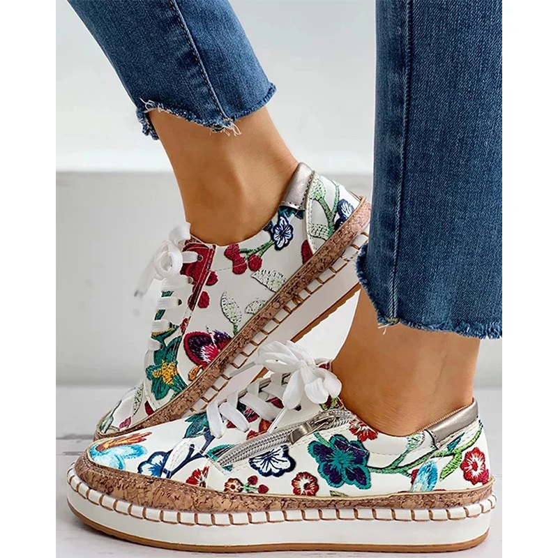 New Women's Sports Shoes Elegant Flower Print Lace Up Large 43 Flat Shoes Round Head Women's Vulcanized Women's Casual Shoes
New Women's Sports Shoes Elegant Flower Print Lace Up Large 43 Flat Shoes Round Head Women's Vulcanized Women's Casual Shoes