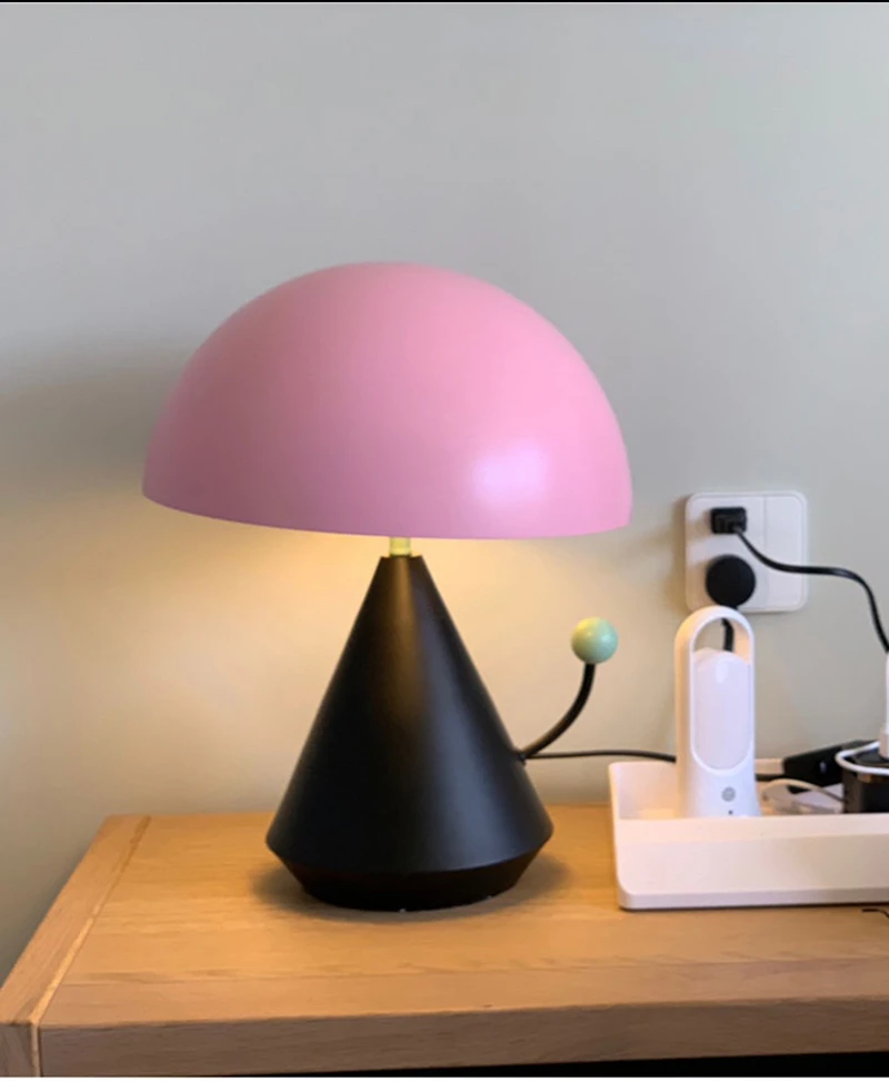 designer table lamp pink table lamp popular decoration table lamp G9 pink and black girls study lamp
designer table lamp pink table lamp popular decoration table lamp G9 pink and black girls study lamp