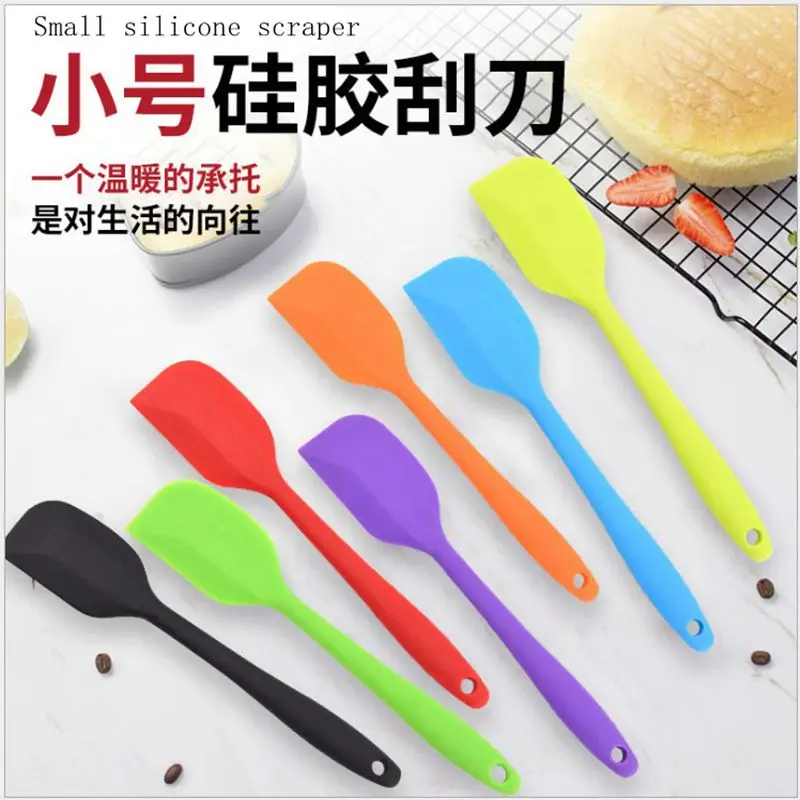 Small Creative Silicone Spatula, Kitchen Tool, Butter Cake Spatula, Pastry Tool, Home Cake Tool, Baking Tool
Small Creative Silicone Spatula, Kitchen Tool, Butter Cake Spatula, Pastry Tool, Home Cake Tool, Baking Tool