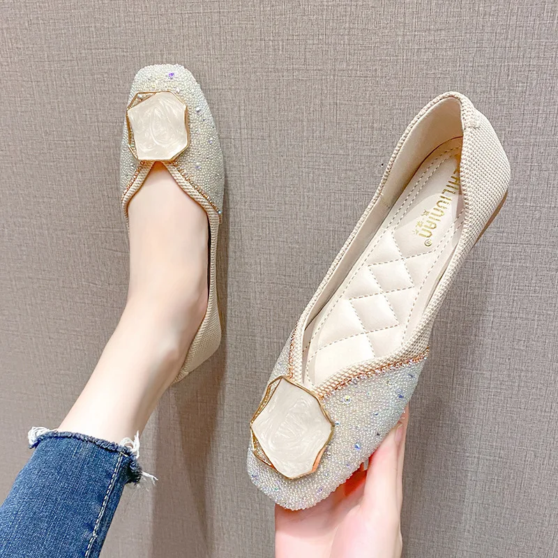 Fashion Square Button Luxury Rhinestone Women Flats Female Wedding Party Work Shoes High Quality Shallow Flat Shoes
Fashion Square Button Luxury Rhinestone Women Flats Female Wedding Party Work Shoes High Quality Shallow Flat Shoes