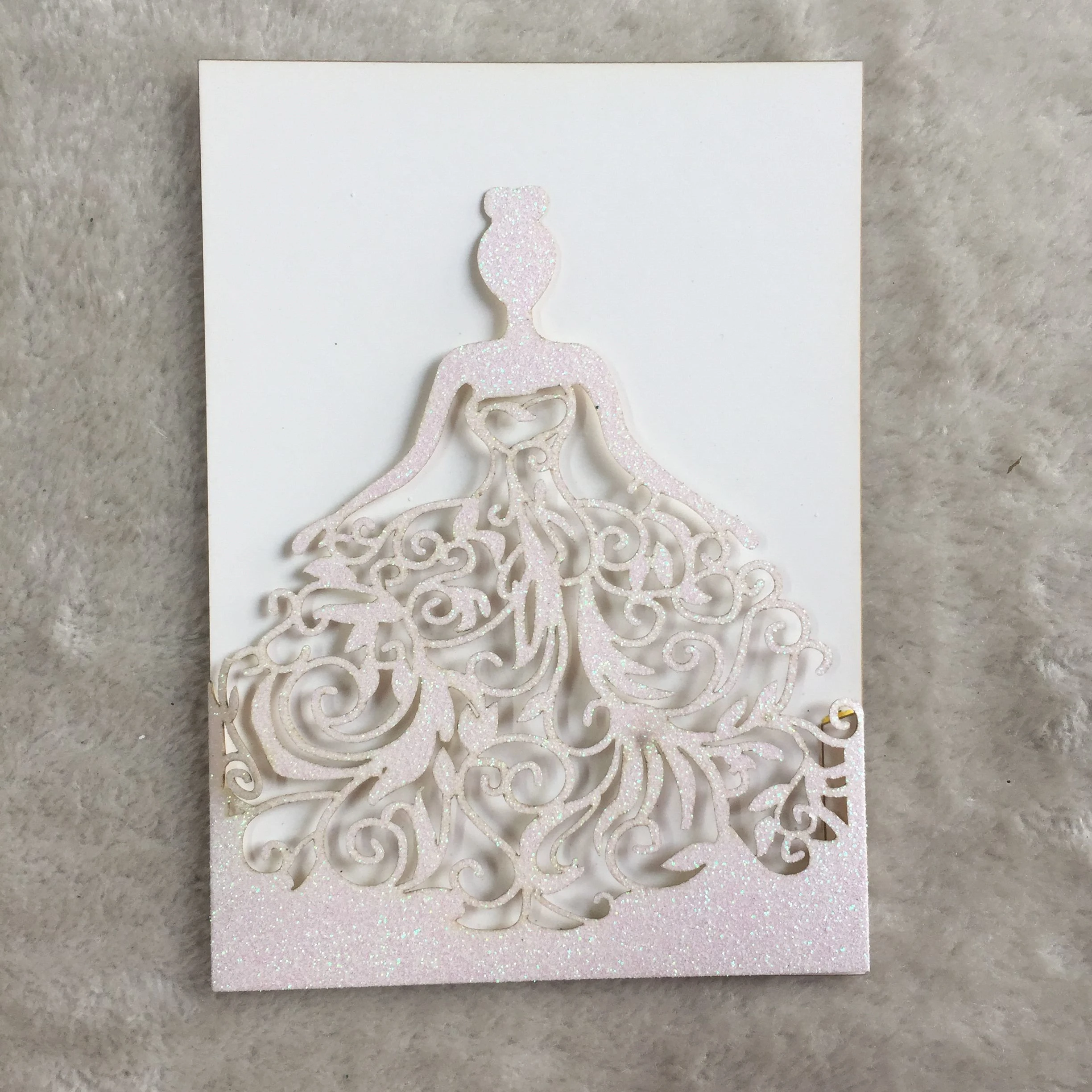 DIY Glitter Gold Silver Card Laser Cut Wedding Invitations Card Wedding Invitation Card Party Favors Birthday Girl Invitations
DIY Glitter Gold Silver Card Laser Cut Wedding Invitations Card Wedding Invitation Card Party Favors Birthday Girl Invitations