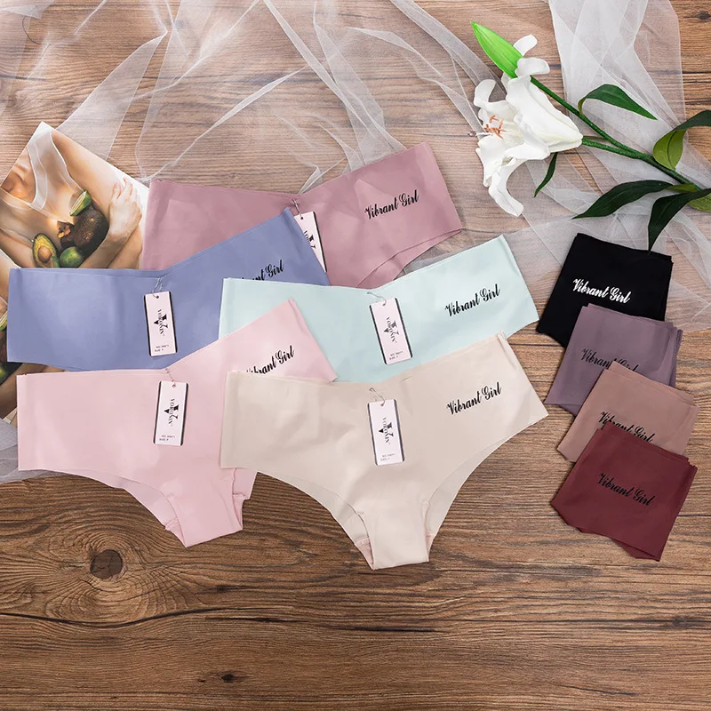 Women Ice Silk Underwear Sexy Solid Color Panties Fashion Seamless Comfort Briefs Low Waist Seamless Underpants Female Lingerie
Women Ice Silk Underwear Sexy Solid Color Panties Fashion Seamless Comfort Briefs Low Waist Seamless Underpants Female Lingerie