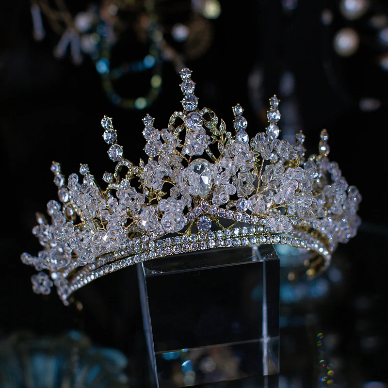 CC Vintage Crown Wedding Hair Accessories for Women Bridal Headdress Engagement Jewelry 100% Handmade Tiaras and Crowns QS163
CC Vintage Crown Wedding Hair Accessories for Women Bridal Headdress Engagement Jewelry 100% Handmade Tiaras and Crowns QS163