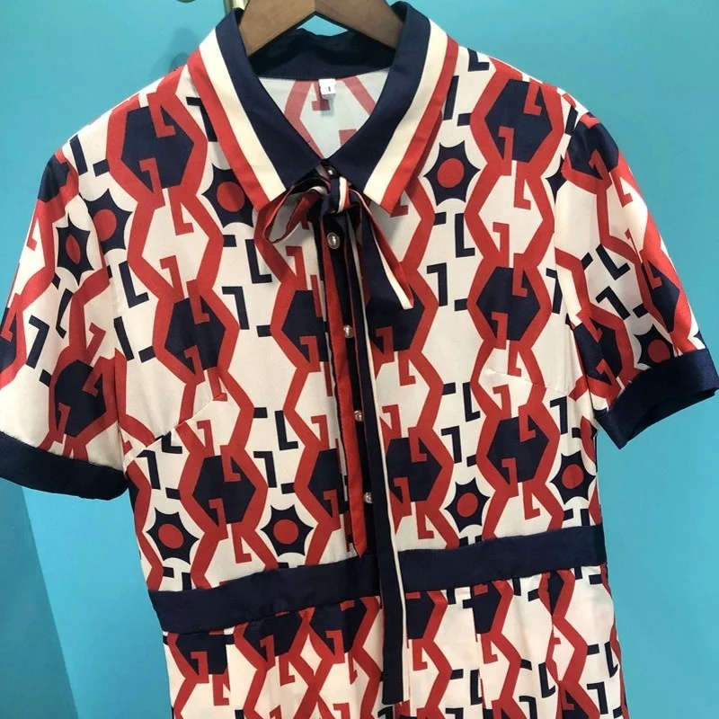 New Summer Womens Short Sleeve Turn Down Collar Lace Up Plaid Print Dresses High Waist Fashion Laides Pleated A-Line Dresses
New Summer Womens Short Sleeve Turn Down Collar Lace Up Plaid Print Dresses High Waist Fashion Laides Pleated A-Line Dresses