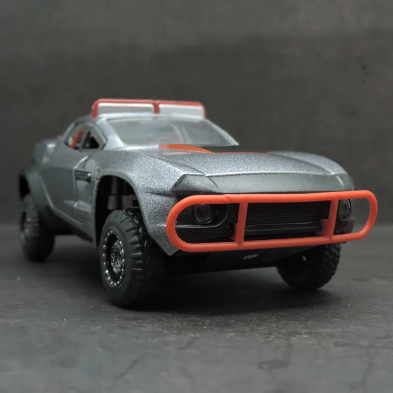 Rare 1/32 New Special Price Die-cast Metal Tension Car Model Home Display Collection Toys For Children
Rare 1/32 New Special Price Die-cast Metal Tension Car Model Home Display Collection Toys For Children