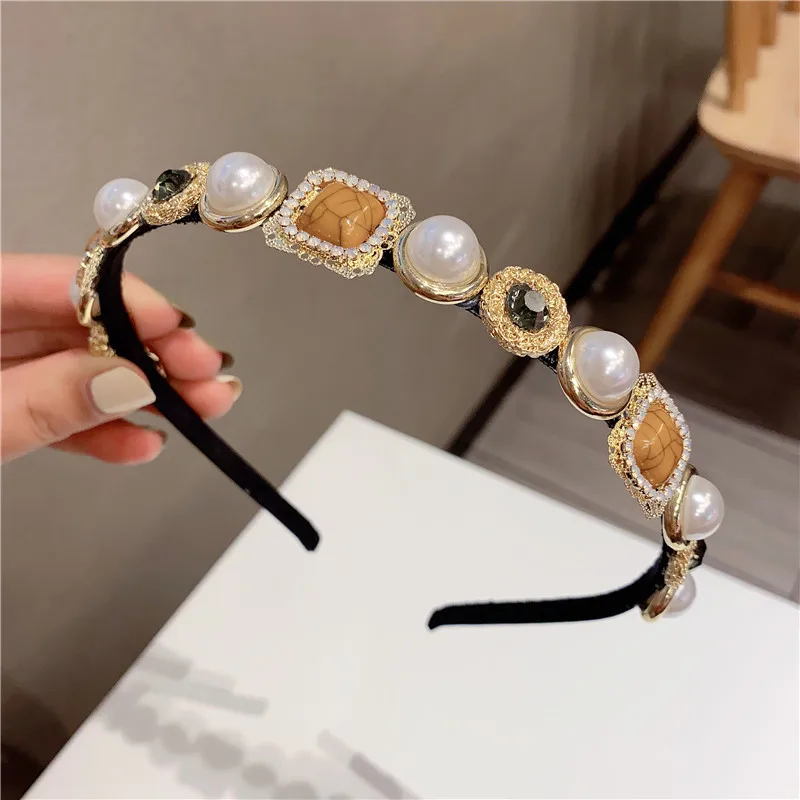Fashion Korean style Rhinestone hairband Women Girls Fashion Retro court Baroque crystal Hair Hoop headwear Hair Accessories
Fashion Korean style Rhinestone hairband Women Girls Fashion Retro court Baroque crystal Hair Hoop headwear Hair Accessories