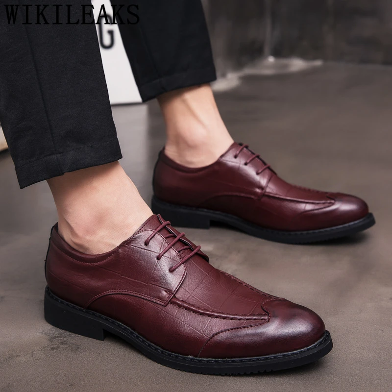 Vintage Shoes Men Black Formal Shoe For Men Leather Shoes Men Office Pointed Sapato Oxford Masculino Buty Meskie Calzado Hombre
Vintage Shoes Men Black Formal Shoe For Men Leather Shoes Men Office Pointed Sapato Oxford Masculino Buty Meskie Calzado Hombre