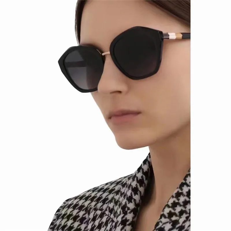 2021 New High Quality Brand Vintage Sunglasses Women Butterfly Classic Acetate Luxury Sun Glasses for Female UV400 Eyewear
2021 New High Quality Brand Vintage Sunglasses Women Butterfly Classic Acetate Luxury Sun Glasses for Female UV400 Eyewear