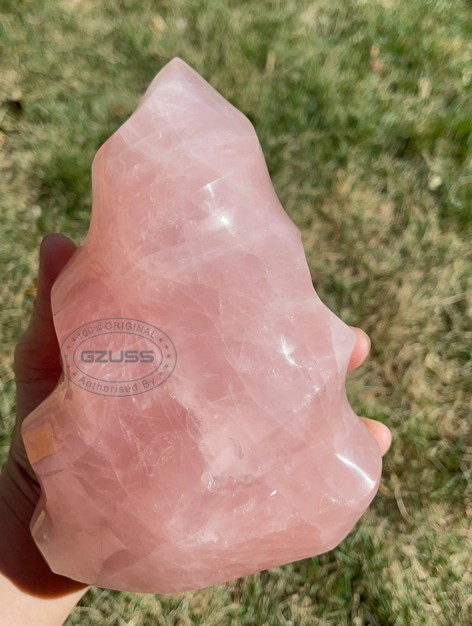 1.7kg 6" X 4" Rose Quartz Flame - Rose Quartz Crystal Spiral Tower - Large Rose Quartz Stone Tower - Healing Crystals
1.7kg 6" X 4" Rose Quartz Flame - Rose Quartz Crystal Spiral Tower - Large Rose Quartz Stone Tower - Healing Crystals