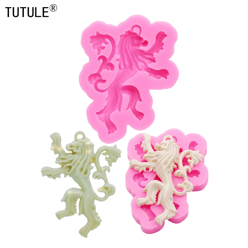 Gadgets Lion Keychain Silicone Mold DIY Fondant Cake Mold Handmade Polymer Clay Resin earrings mold
Gadgets Lion Keychain Silicone Mold DIY Fondant Cake Mold Handmade Polymer Clay Resin earrings mold