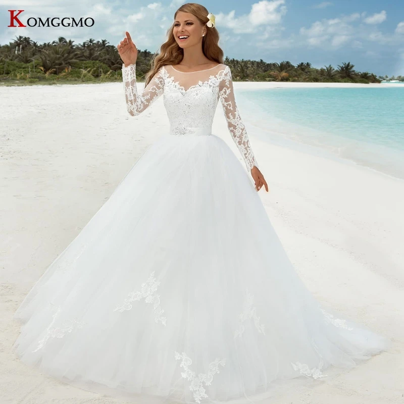Elegant O-Neck Full Sleeve Embroidery Appliques Tulle Bridal Ball Gown 2023 Hot Sale Court Train Button Back Wedding Dress
Elegant O-Neck Full Sleeve Embroidery Appliques Tulle Bridal Ball Gown 2023 Hot Sale Court Train Button Back Wedding Dress