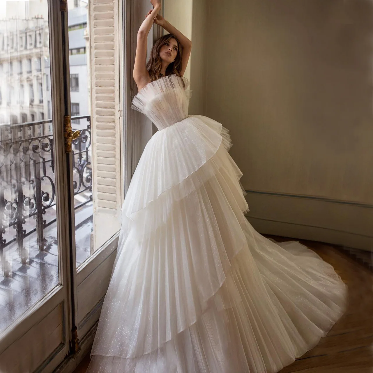 Ruffles Tulle Wedding Dress Pure White Wedding Evening Dress Floor Length Bride Dresses Strapless Robe Tulle Dress For Women
Ruffles Tulle Wedding Dress Pure White Wedding Evening Dress Floor Length Bride Dresses Strapless Robe Tulle Dress For Women