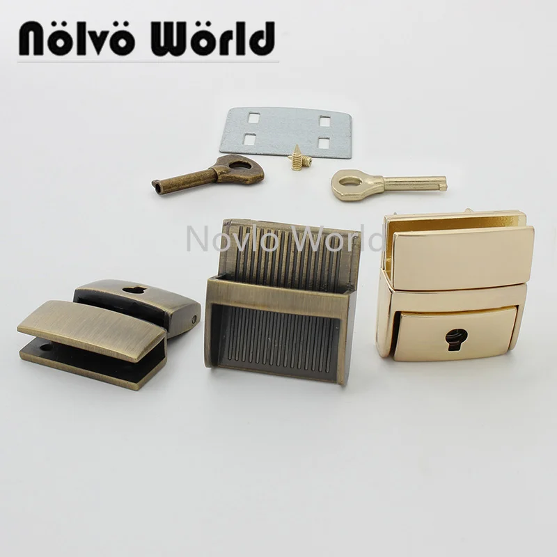 Nolvo World 2-10 pieces 32*30mm Press locks Light gold Brush antique brass Key Lock
Nolvo World 2-10 pieces 32*30mm Press locks Light gold Brush antique brass Key Lock
