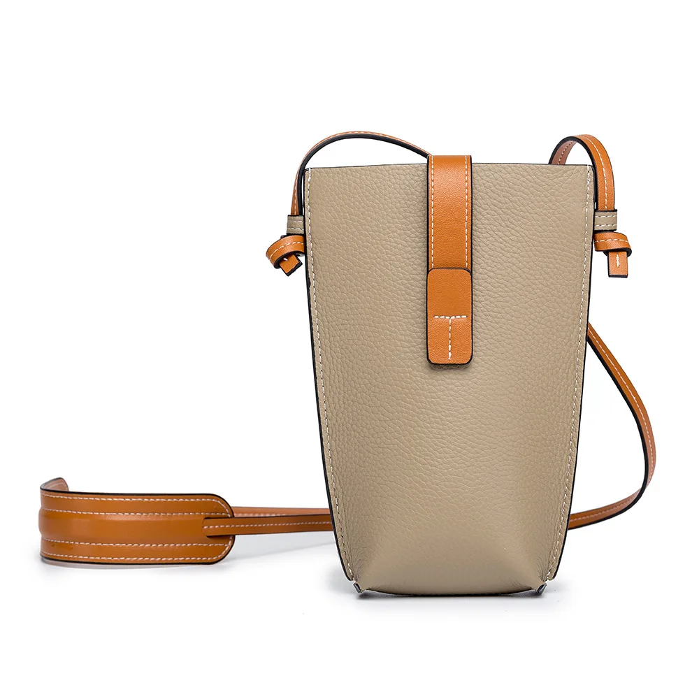Big Capacity Bucket Bag Women new Fashion Solid Color Female Crossbody Bag Genuine Leather Women Shoulder Bag Purse and Handbag
Big Capacity Bucket Bag Women new Fashion Solid Color Female Crossbody Bag Genuine Leather Women Shoulder Bag Purse and Handbag