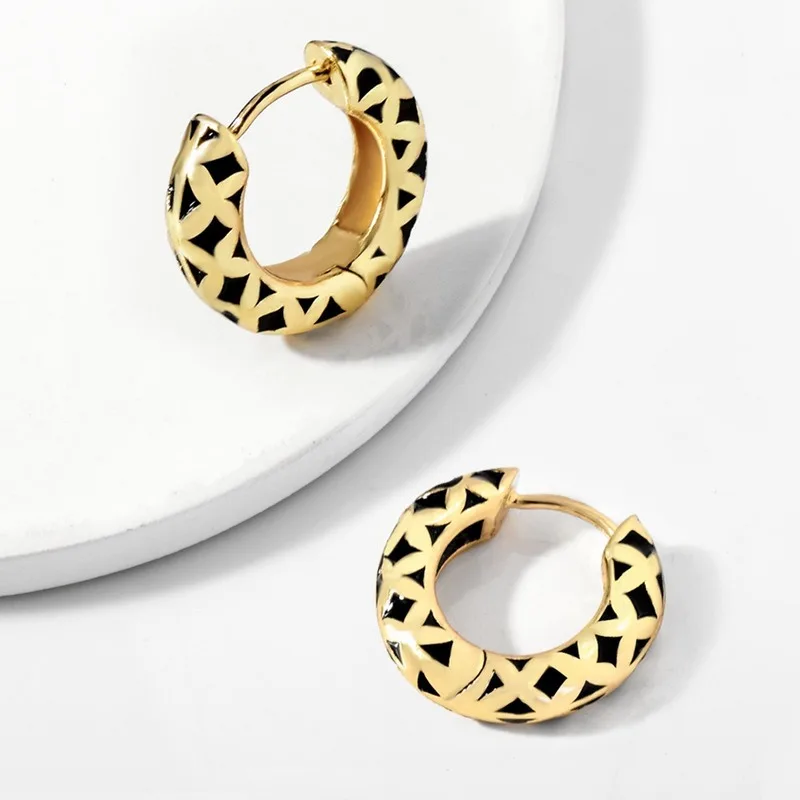 Fashion Jewelry Hot Sale Copper Dripping Oil European American Creative Female Earrings Only 1 Piece
Fashion Jewelry Hot Sale Copper Dripping Oil European American Creative Female Earrings Only 1 Piece