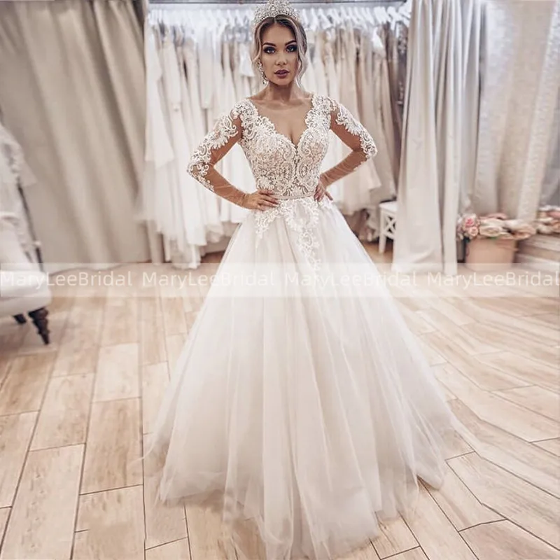 Long Sleeves Wedding Dress Sheer Scoop Neck Lace Appliques Boho White Tulle Bridal Dress Transparent Button Back robes de mariée
Long Sleeves Wedding Dress Sheer Scoop Neck Lace Appliques Boho White Tulle Bridal Dress Transparent Button Back robes de mariée